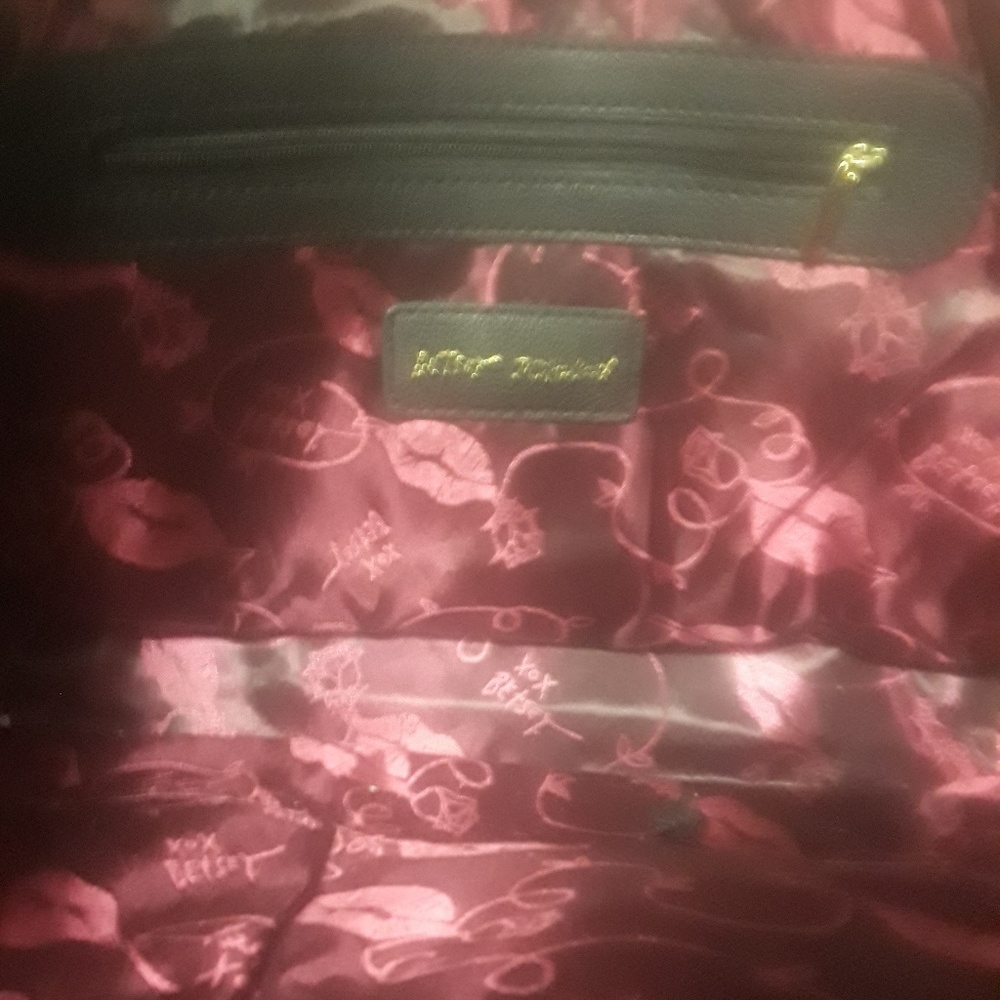 BRAND NEW Betsy Jhonson N.Y. N.Y bag multi color